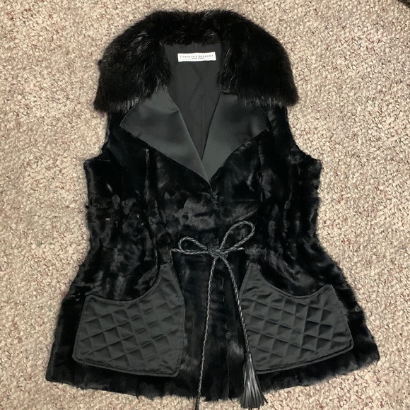 Carolina Herrera fur vest - Picture 1 of 13